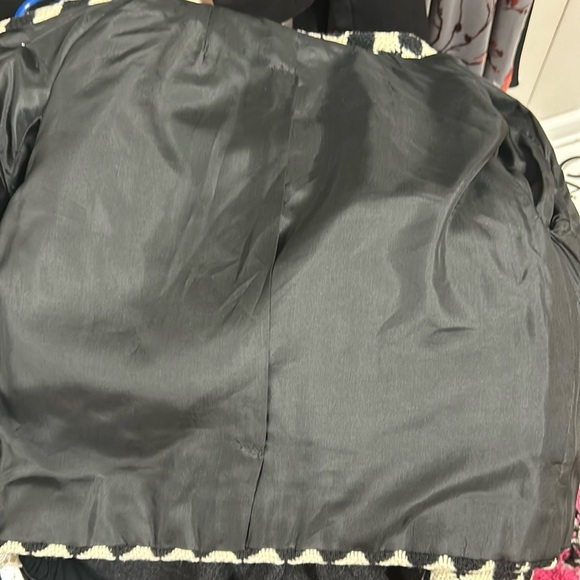 Cropped jacket - Picture 9 of 13